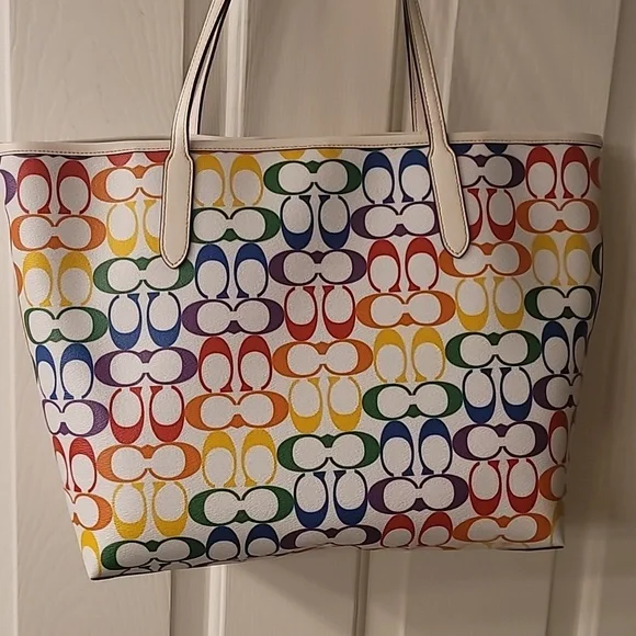 Coach Rainbow Bag, New with Tags - Picture 7 of 16